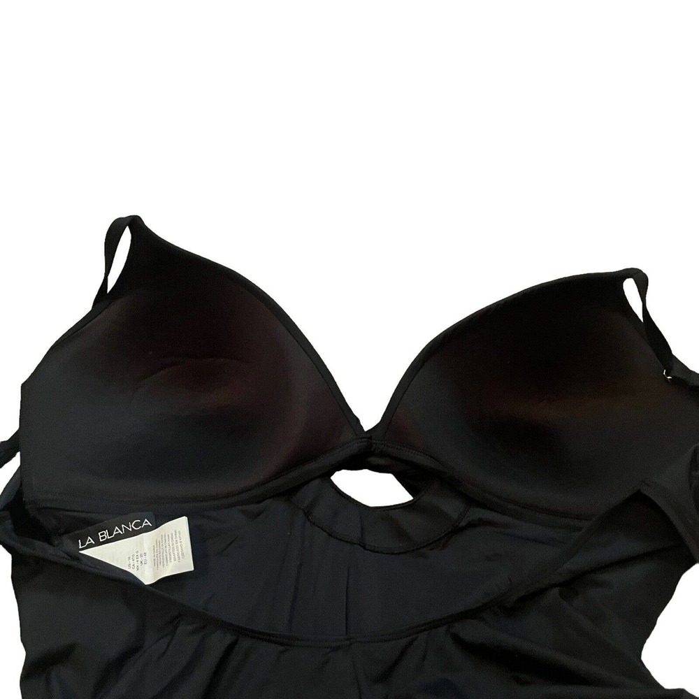 New La Blanca TwistFront Keyhole OnePiece Swimsuit … Gem